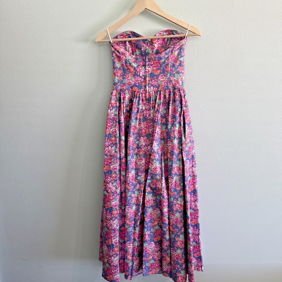 VTG 80s Laura Ashley Dress US 8 Blue Floral Fit Flare Strapless Sundress Pockets - Picture 4 of 10